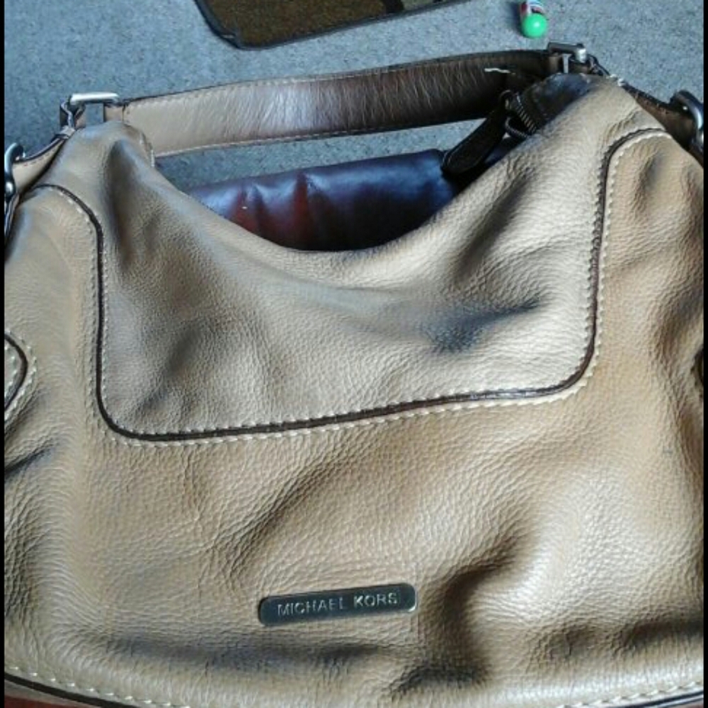Vintage Michael Kors tan leather purse